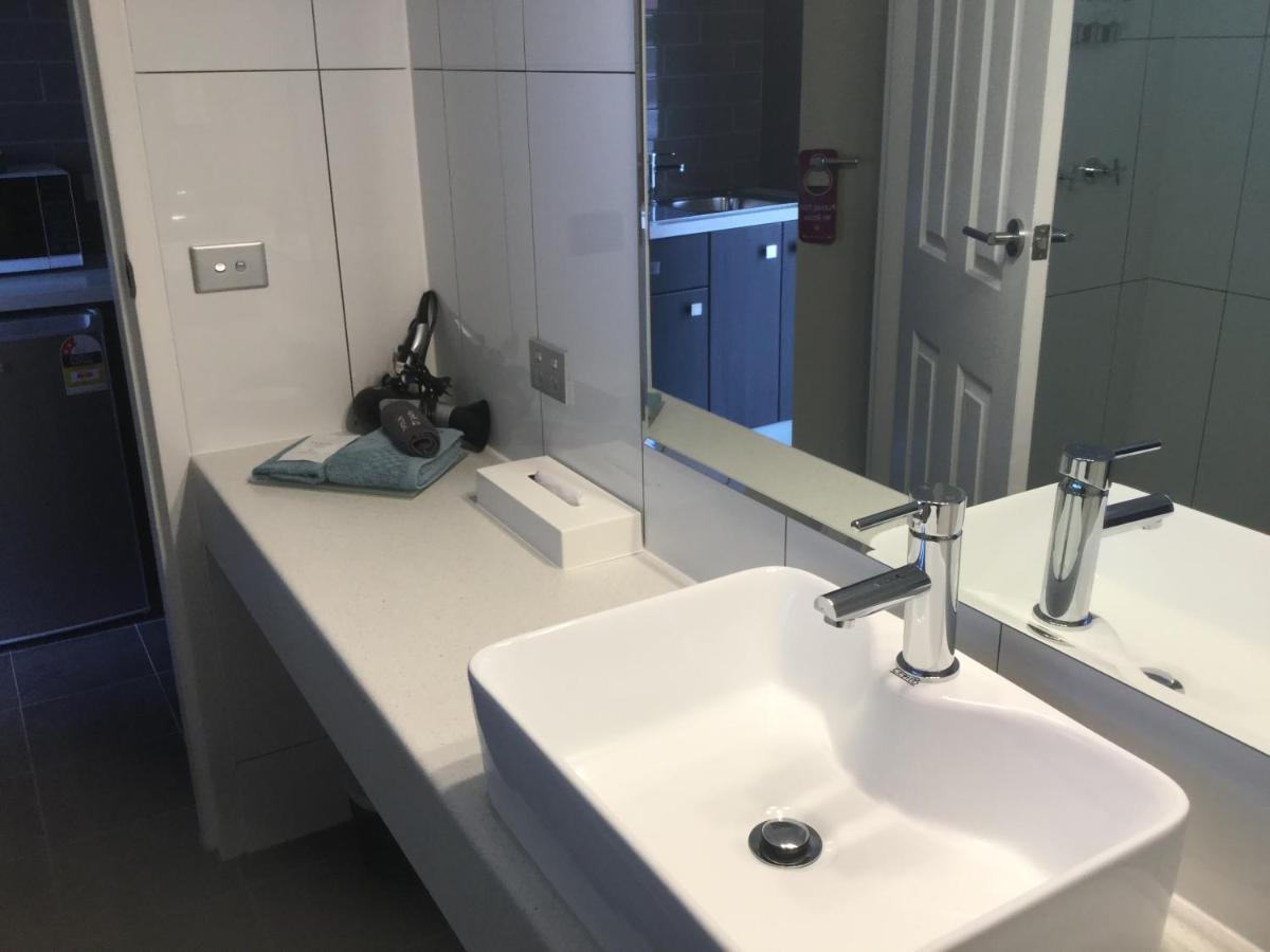 Albury Townhouse Motel Екстериор снимка