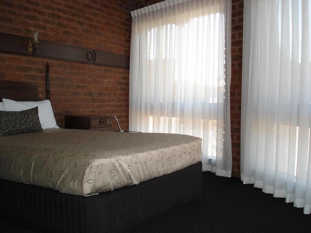 Albury Townhouse Motel Екстериор снимка