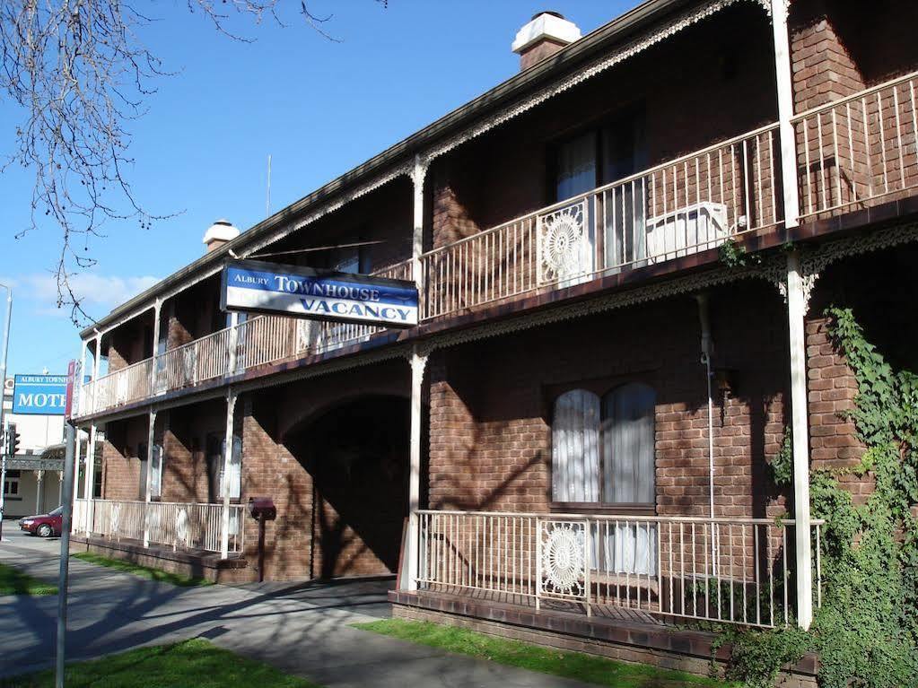 Albury Townhouse Motel Екстериор снимка